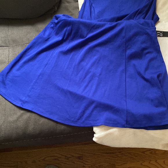 Pockets!! Mid length tank style dress with pockets. - Picture 4 of 4